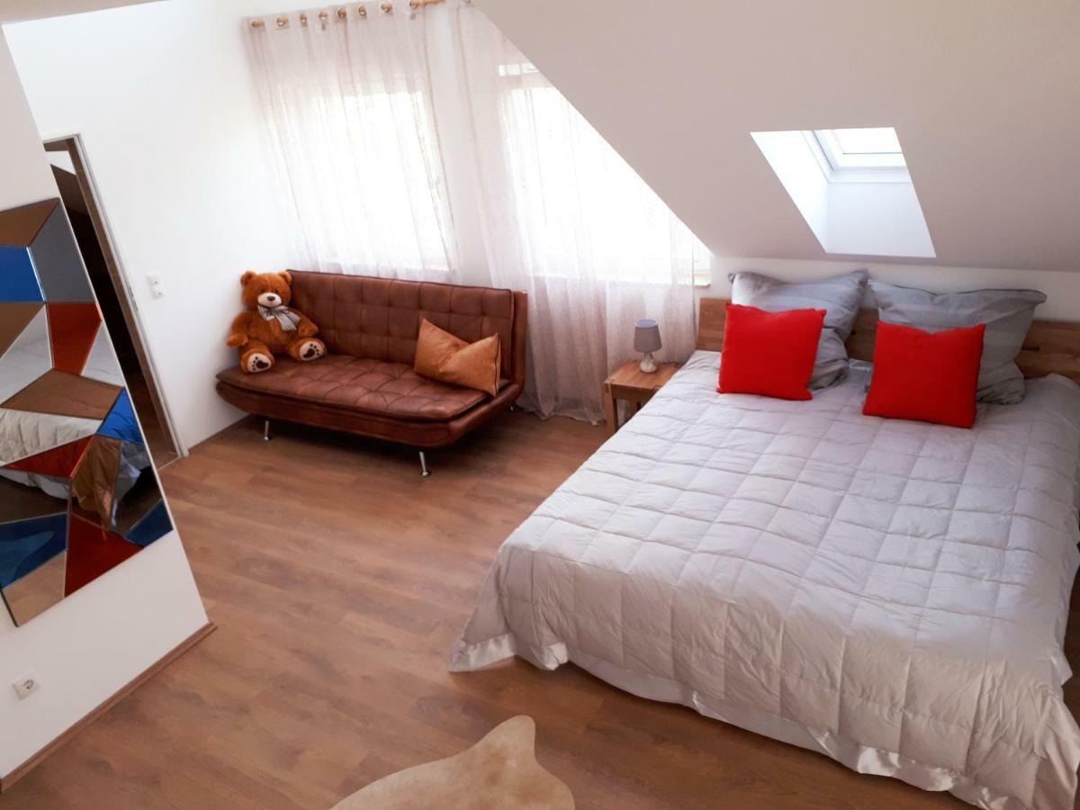 Villa-Seerose ケルン エクステリア 写真
